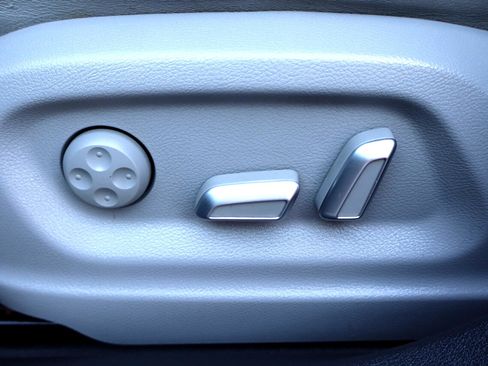 Used 2017 Audi Q3 2.0T Premium image 11