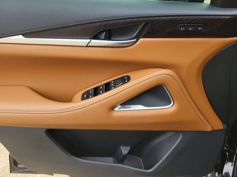 Used 2023 INFINITI QX60 Sensory w/ Vision Package image 23