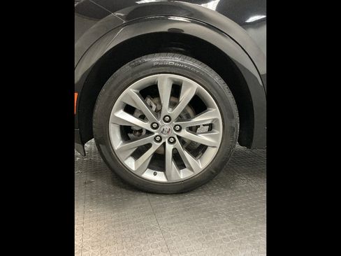 Used 2023 Buick Envision Avenir AWD/4WD image 42