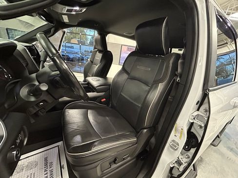 Used 2020 RAM 3500 Laramie image 8