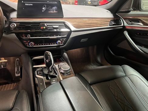 Used 2020 BMW 540i w/ M Sport Package RWD image 23
