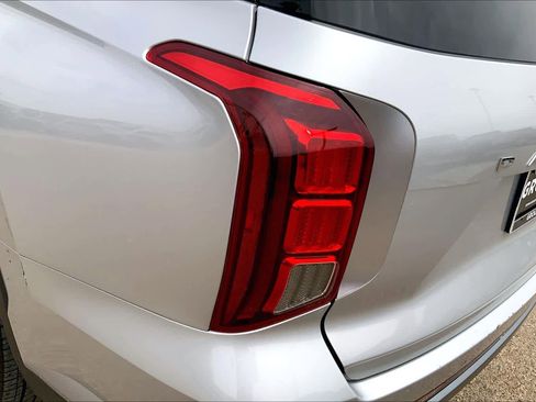 Used 2025 Hyundai Palisade SEL AWD/4WD image 32