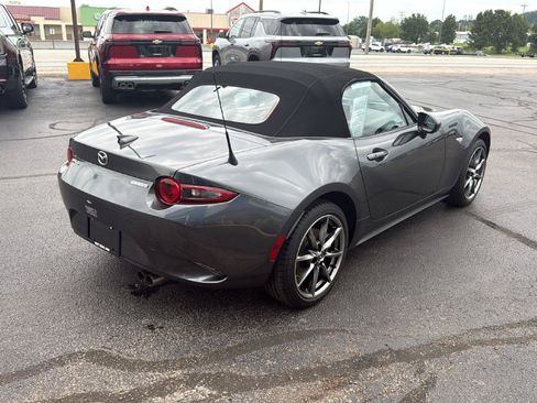 Used 2023 MAZDA MX-5 Miata Grand Touring RWD image 5