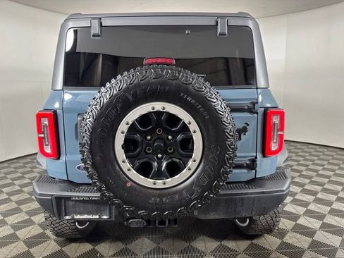 Certified 2022 Ford Bronco Badlands w/ Sasquatch Package AWD/4WD image 22