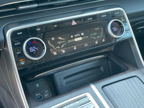 Used 2023 Genesis GV80 2.5T w/ Advanced Package image 23