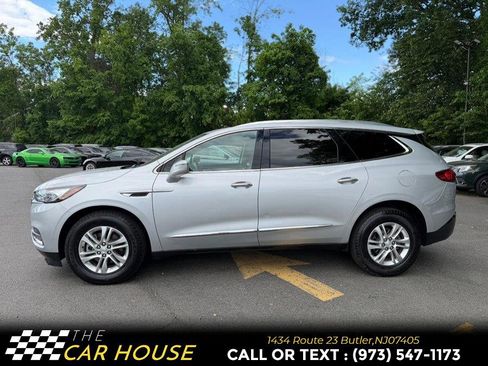 Used 2019 Buick Enclave Essence AWD/4WD image 3