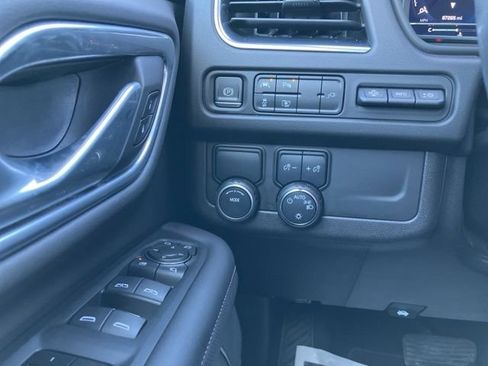 Used 2022 Chevrolet Tahoe Premier RWD image 27