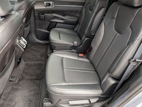 Used 2023 Kia Sorento SX FWD image 27