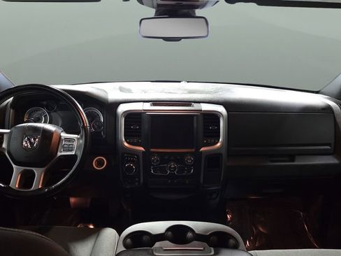 Used 2022 RAM 1500 Classic Warlock AWD/4WD image 19