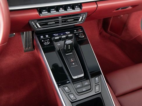 Certified 2023 Porsche 911 Carrera image 28