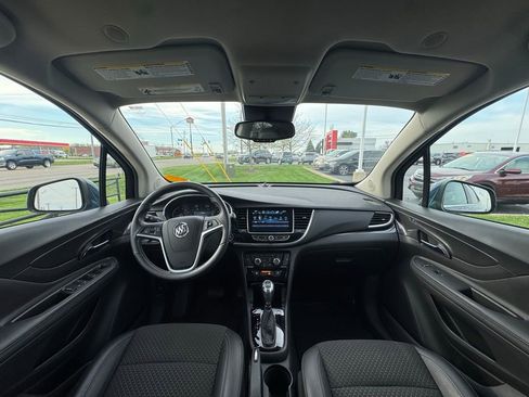 Used 2020 Buick Encore Preferred w/ Safety Package image 9