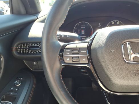 Certified 2025 Honda HR-V Sport image 14