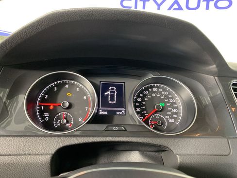 Used 2021 Volkswagen Golf 4-Door FWD image 23