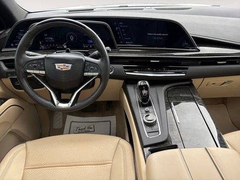 Certified 2024 Cadillac Escalade Premium Luxury AWD/4WD image 10