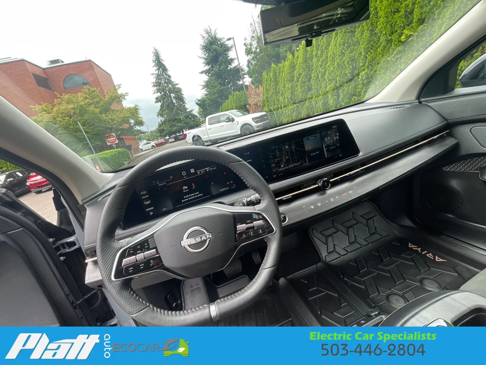 Used 2023 Nissan Ariya AWD image 33