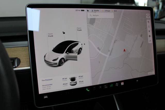 Used 2019 Tesla Model 3 Performance AWD/4WD image 13