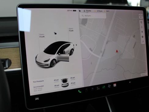 Used 2019 Tesla Model 3 Performance AWD/4WD image 13