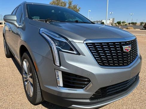 Used 2025 Cadillac XT5 Premium Luxury w/ LPO, Floor Liner Package FWD image 8