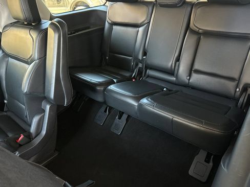 Certified 2025 Ford Expedition Platinum AWD/4WD image 14
