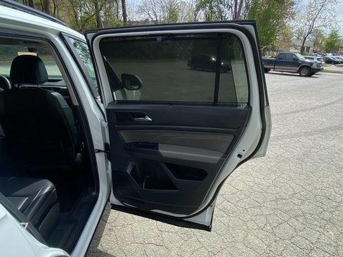 Used 2021 Volkswagen Atlas SE image 58
