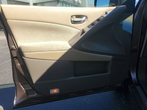 Used 2012 Nissan Murano SV image 13