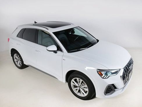 Used 2025 Audi Q3 2.0T Premium AWD/4WD image 4