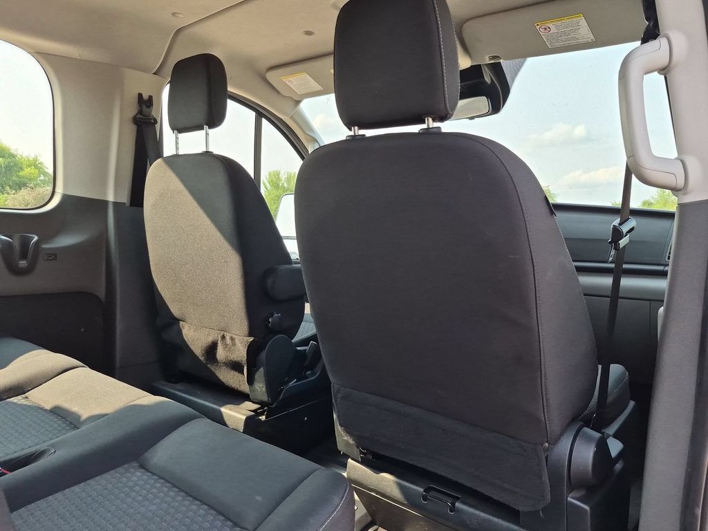 Used 2023 Ford Transit 350 XLT RWD image 24