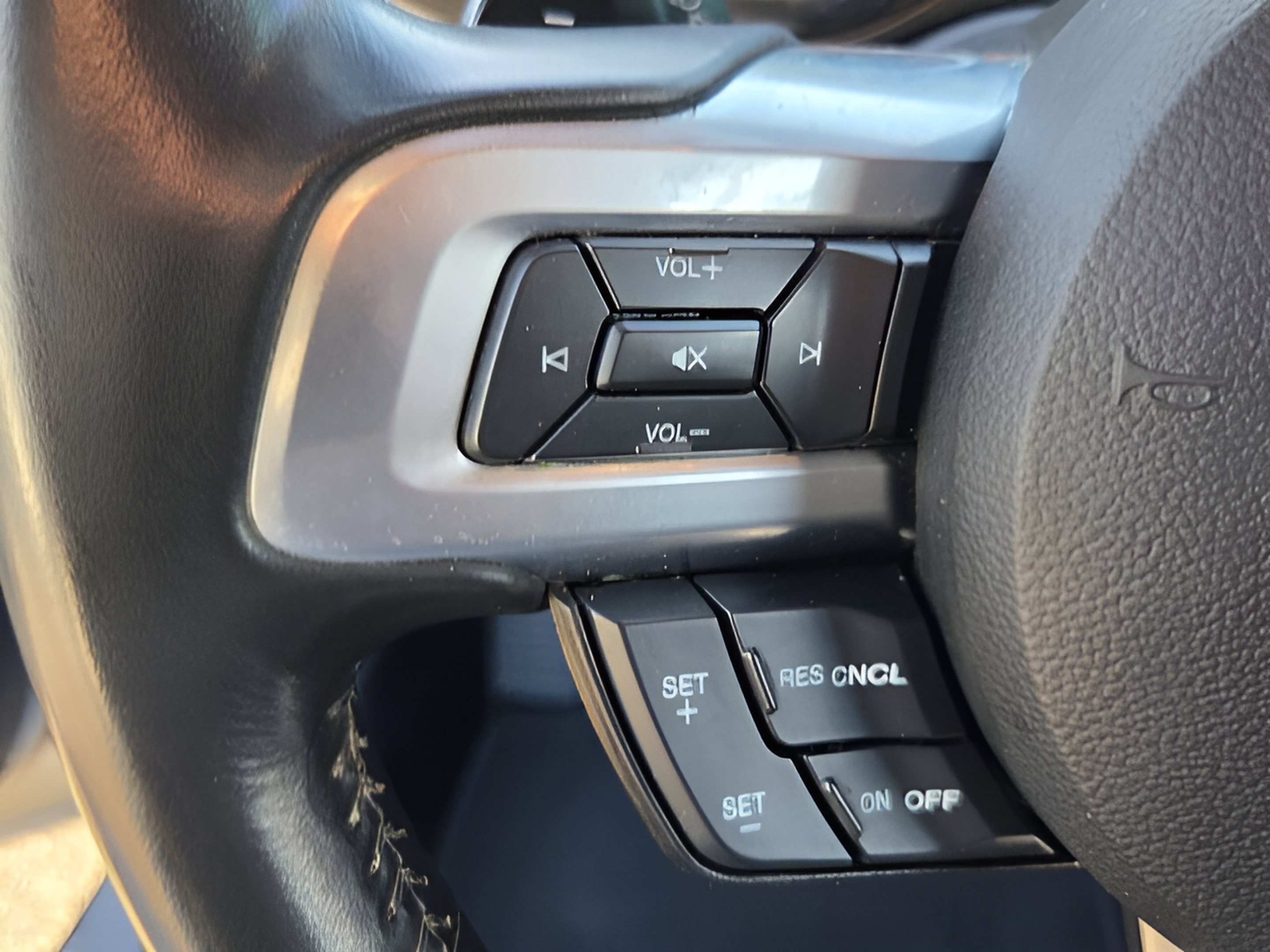 Used 2020 Ford Mustang GT RWD image 30