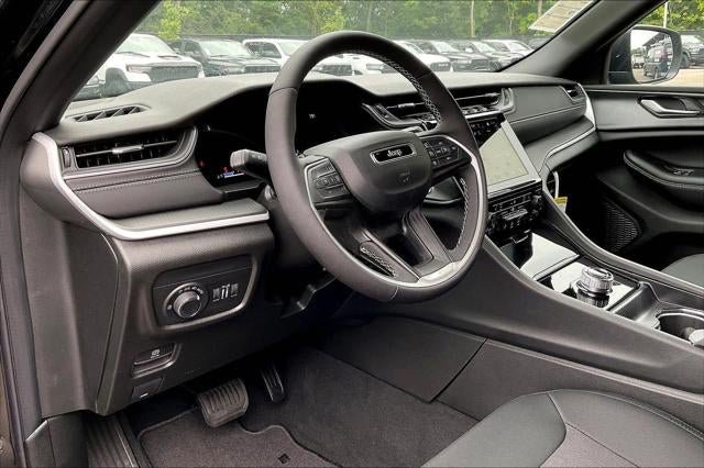 New 2026 Jeep Grand Cherokee Laredo X AWD/4WD image 21
