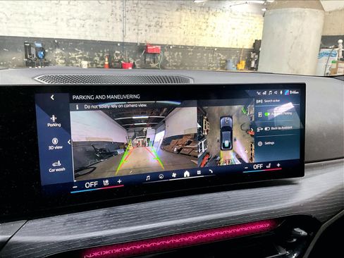 Used 2025 BMW i4 eDrive40 w/ Premium Package RWD image 20
