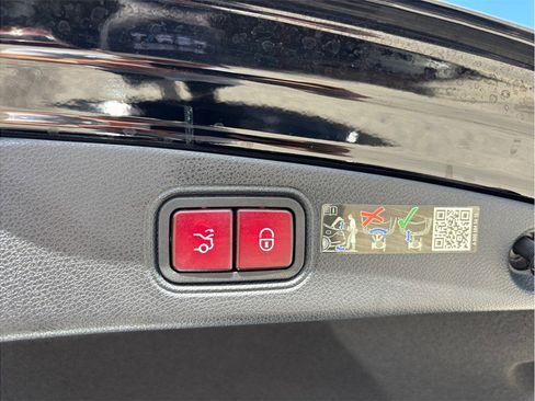 Used 2022 Mercedes-Benz E 450 Coupe image 51