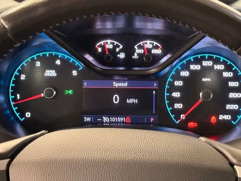 Used 2020 Chevrolet Colorado ZR2 w/ ZR2 Midnight Special Edition AWD/4WD image 19