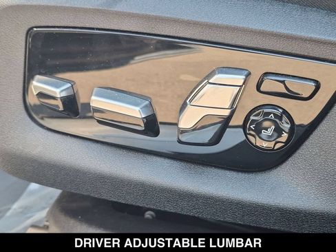 Used 2020 BMW 750i xDrive w/ Executive Package AWD/4WD image 19