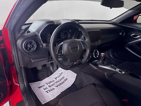Used 2022 Chevrolet Camaro SS RWD image 10
