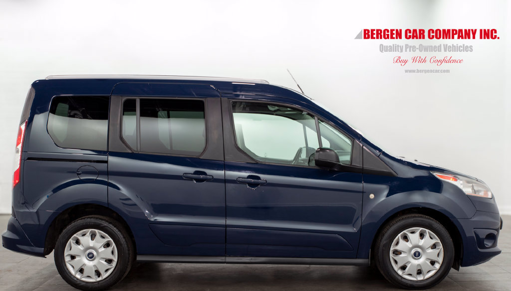 Used 2017 Ford Transit Connect XLT FWD image 10