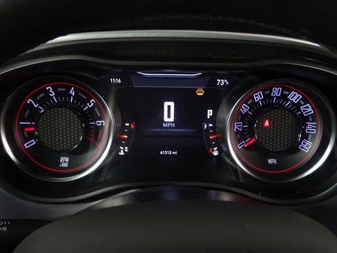 Used 2019 Dodge Challenger SXT image 20