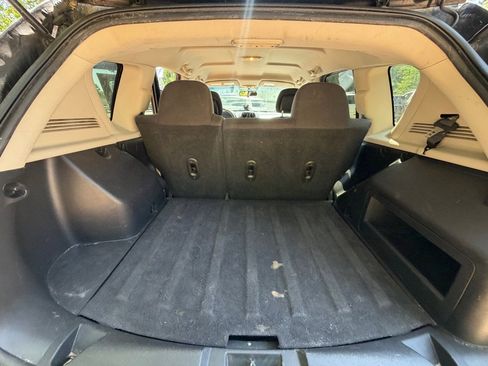 Used 2013 Jeep Compass Latitude FWD image 17