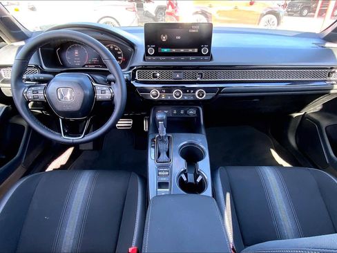 Used 2025 Honda Civic Sport image 16
