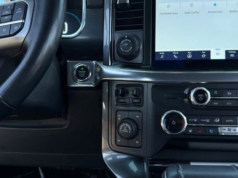 Used 2022 Ford F150 Lariat w/ Equipment Group 502A High AWD/4WD image 29