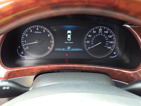 Used 2015 Hyundai Equus Signature RWD image 65