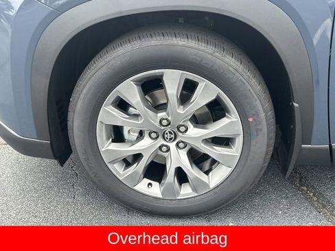 New 2026 Toyota Grand Highlander AWD image 21
