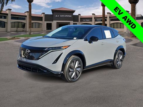 Used 2023 Nissan Ariya AWD image 4