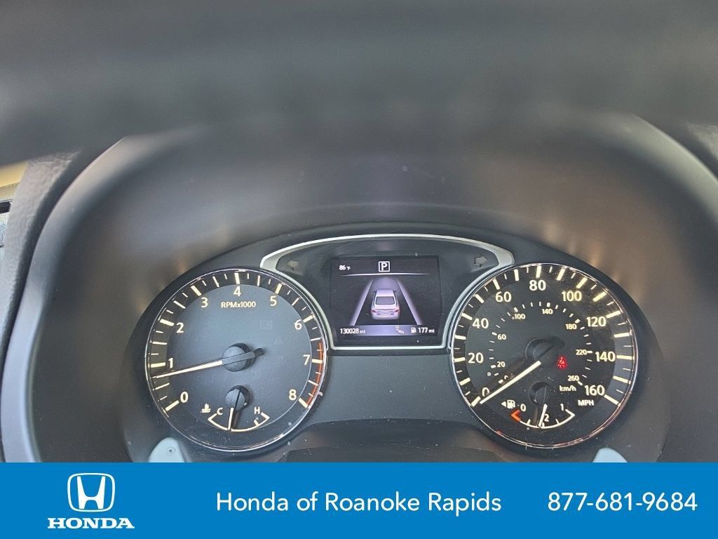 Used 2017 Nissan Altima 2.5 SV w/ Convenience Package FWD image 13