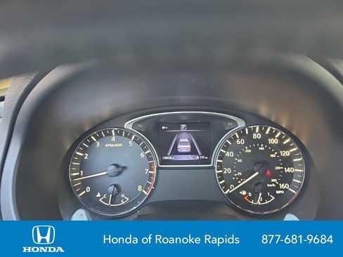 Used 2017 Nissan Altima 2.5 SV w/ Convenience Package FWD image 13