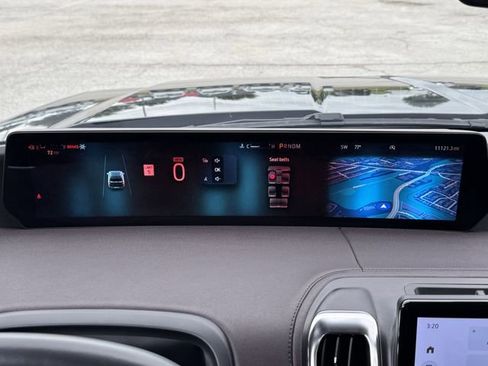 Certified 2025 Ford Expedition Platinum w/ Platinum Ultimate Package image 15