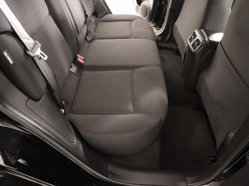 Used 2021 Nissan Rogue Sport S image 13