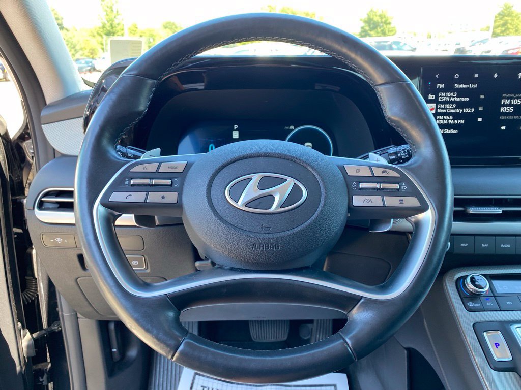 Used 2025 Hyundai Palisade SEL FWD image 13