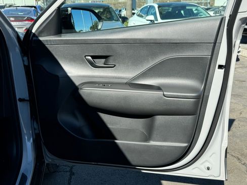 New 2026 Hyundai Kona SEL Sport FWD image 11