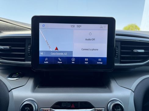 Used 2021 Ford Explorer XLT w/ Equipment Group 202A RWD image 21