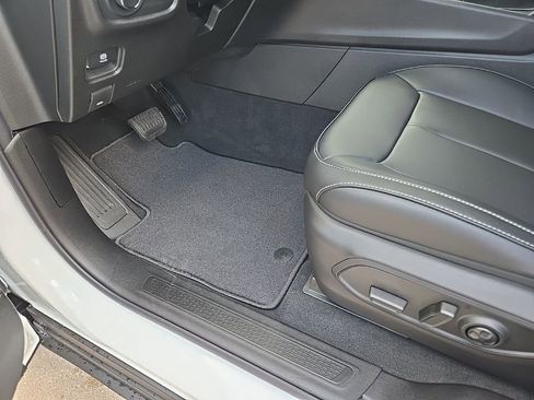 New 2026 Jeep Grand Cherokee Limited AWD/4WD image 40